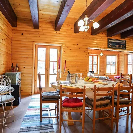 Holiday home Luxury Mrkopalj